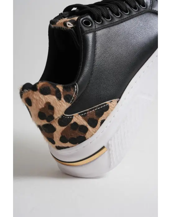 Vega Leopar Detaylı Siyah Kadın Spor Ayakkabı