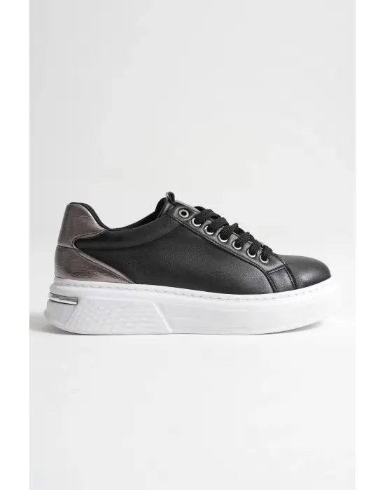 Vega Platin Detaylı Siyah Kadın Spor Ayakkabı