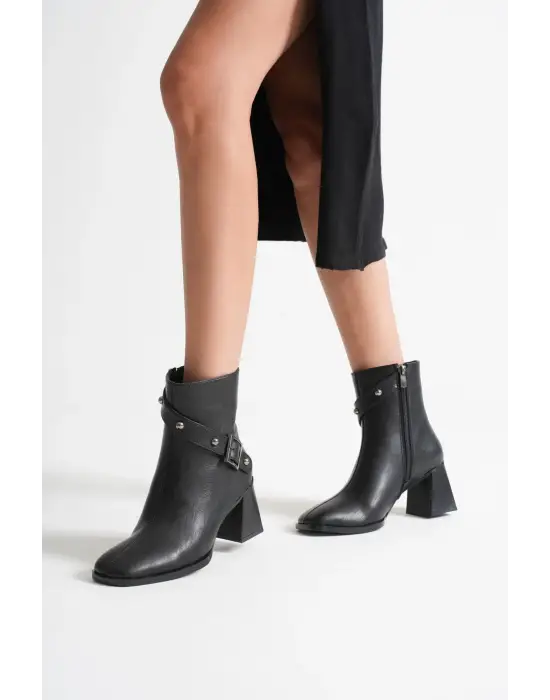 Vera Kadın Siyah Topuklu Bot