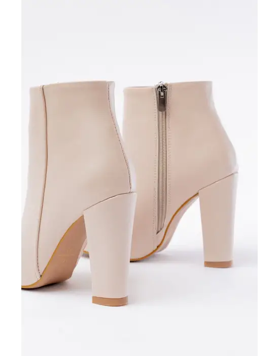 Bej Yüksek Topuklu Fermuarlı Kadın Bot