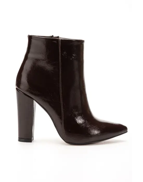 Vrt-4801  Kahve Kırışık Rugan Yüksek Kalın Topuklu Fermuarlı Kadın Bot