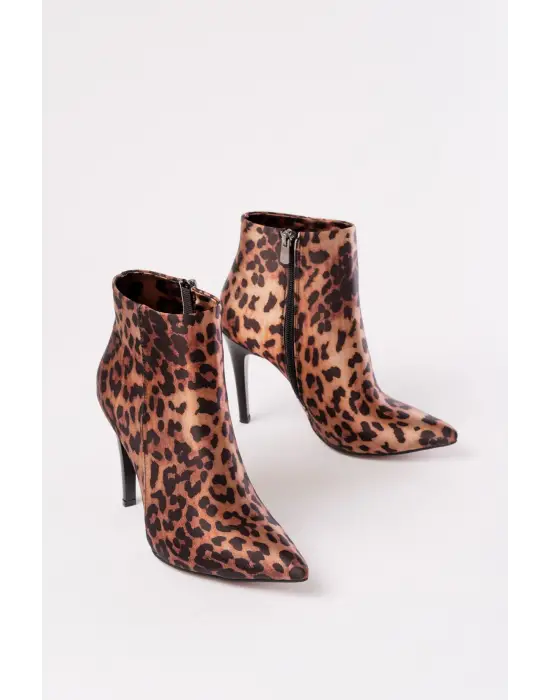 Leopar Yüksek İnce Topuklu Fermuarlı Kadın Bot