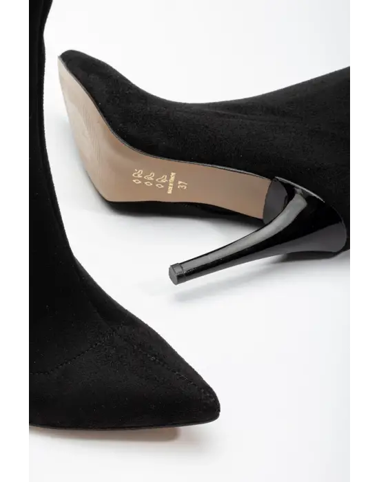 Siyah Süet Yüksek İnce Topuklu Fermuarlı Kadın Bot