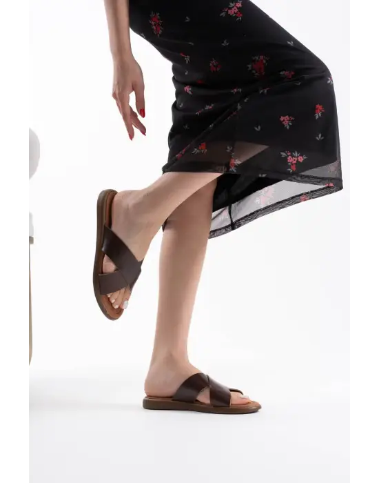 Weasley Acı Kahve Hakiki Deri Terlik