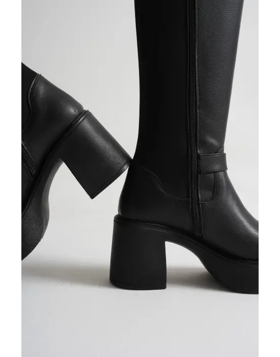 Woly Kadın Günlük Siyah Tokalı Çizme