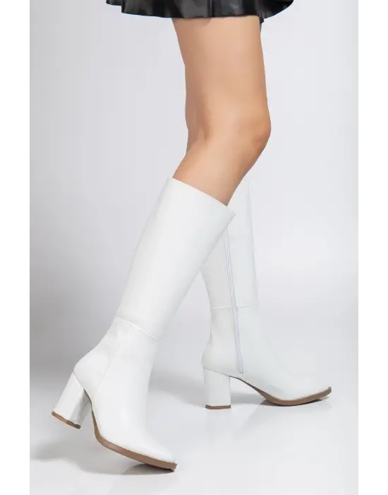 Ysn-4422 Beyaz Cilt Topuklu Kadın Çizme