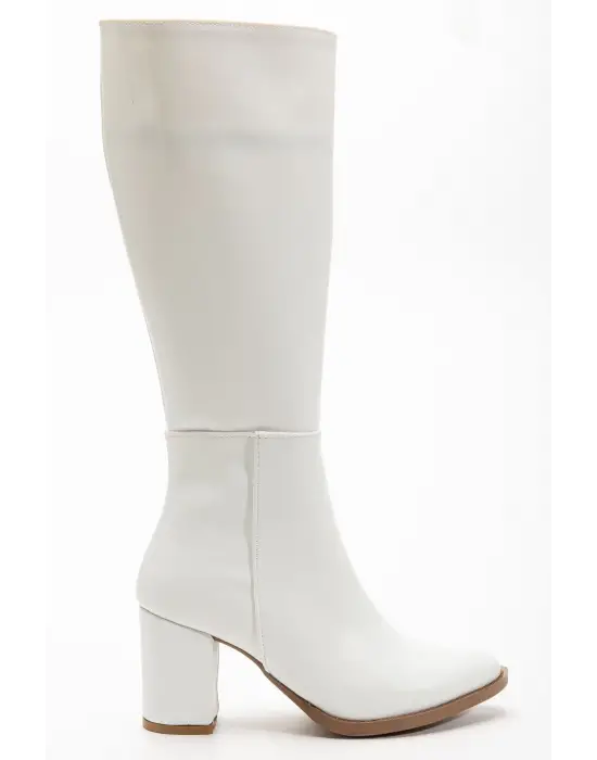 Ysn-4422 Beyaz Cilt Topuklu Kadın Çizme