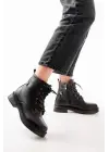 Siyah Galata Bağcıklı Fermuarlı Günlük Kadın Bot