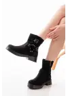 Siyah Süet Toka Aksesuarlı Fermuarlı Günlük Kadın Bot