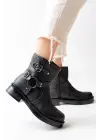 Siyah Toka Aksesuarlı Fermuarlı Günlük Kadın Bot