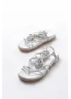 1001-1001 Beyaz Gümüş  Bilekten Bağcıklı Kadın Sandalet