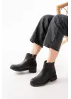 Siyah Fermuarlı Günlük Kadın Bot