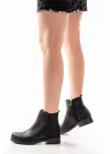 Siyah Taş Aksesuarlı Fermuarlı Günlük Kadın Bot