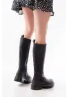 Siyah Fermuarlı Günlük Kadın Çizme