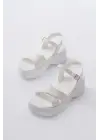 24414-1005 Beyaz Günlük Çapraz Dolgu Topuk Kadın Sandalet