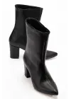 4805 Siyah  Yüksek Kalın Topuklu Günlük Kadın Bot