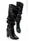 4807 Siyah Kırışık Sivri Burun Körüklü Kalın Topuk Günlük Kadın Çizme