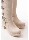 Bej Topuklu Fermuarlı Toka Aksesuarlı Günlük Kadın Çizme