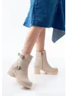 5109-3027 Bej Topuklu Fermuarlı Günlük Kadın Bot