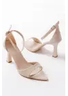 718 Bej Cilt Sivri Burunlu Topuklu Bilekten Bağlamalı Kadın Ayakkabı