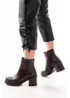 Kahverengi Fermuarlı Kalın Topuklu Günlük Kadın Bot