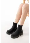 Siyah Zümrüt Lastikli Günlük Kadın Bot