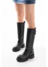 Siyah Toka Aksesuarlı Fermuarlı Günlük Kadın Çizme