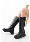 Siyah Toka Aksesuarlı Fermuarlı Günlük Kadın Çizme