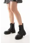 Siyah Bağcıklı Fermuarlı Günlük Kadın Bot