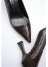 Acı Kahve Kroko Sivri Burun Orta Topuklu Kadın Stiletto TR20MS02G