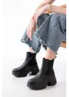 Siyah Yüksek Tabanlı Lastikli Günlük Kadın Bot