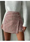 İki Düğmeli Kaz Ayağı Desen Ch Kumaş Şort Etek Bordobeyaz H26414