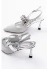 Gümüş Simli Günlük Arkası Açık Baret Tokalı Topuklu Bayan Ayakkabı