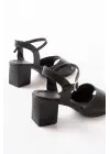 K-13 Siyah Günlük  Topuklu Kadın Sandalet