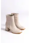 Kadın Kışlık Bej Kalın Topuklu Bot TR12MK04D
