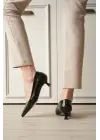 Kadın Siyah Kırışık Rugan Kısa Topuklu Stiletto Ayakkabı TR20MS03C