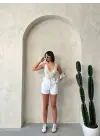 Kemer Detaylı Gabardin Şort Beyaz S25289