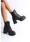 Lauren Bağcıklı Fermuarlı Ortopedik Taban Topuklukadın Bot St - Siyah