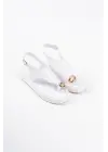 Milena Beyaz Cilt Toka Detaylı Sandalet