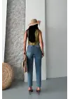 Mom Fit Kar Yıkama Bıyık Detaylı Jeans Pantolon D2006