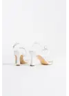 Monya Kadın Beyaz Topuklu Sandalet