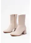 Bej Topuklu Fermuarlı Kadın Bot