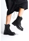Pamela Bağcıklı Fermuarlı Ortopedik Taban Taşlı Kadın Bot St - Siyah