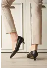 Siyah Kadın Günlük Kısa Topuklu Stiletto Ayakkabı TR20MS03A