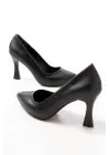 Siyah Günlük 9 Cm Topuklu Bayan Stiletto Ayakkabı