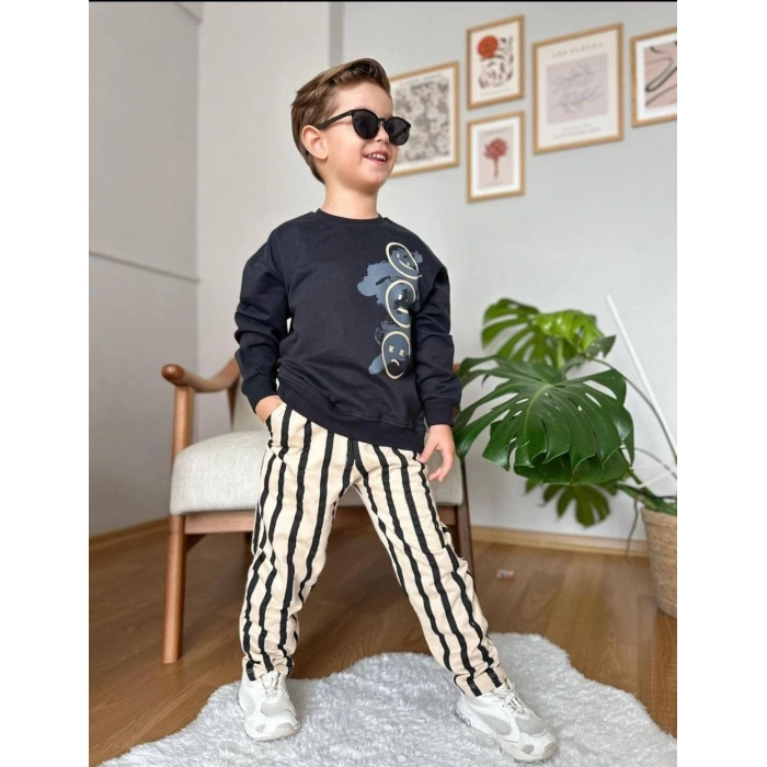 Erkek Çocuk Smile Baskılı Altı Çizgili Takımı 3-9 Yaş Pamuklu spor & Günlük Takım (bir beden büyük alınız)
