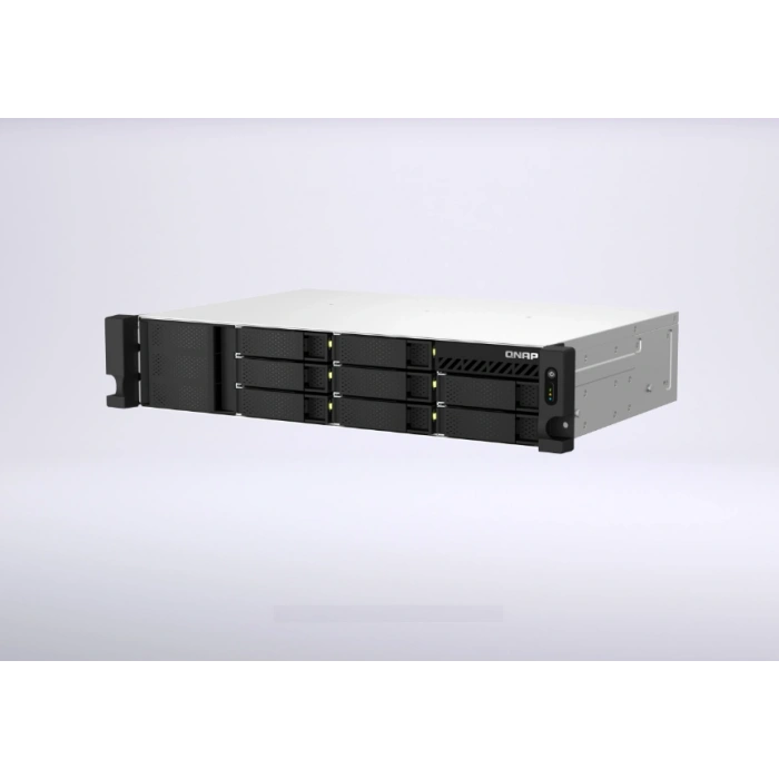 QNAP 8diskli Ryzen V1500B QC-4GB RAM-2.5GbE Nas Server TS-873AeU-RP-4G