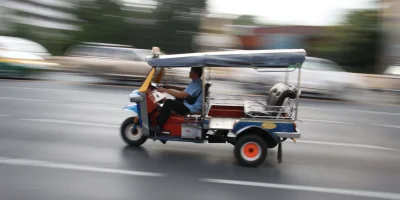 Kabinli 3 Tekerlekli Motosiklet Nedir? Avantajları Nelerdir?