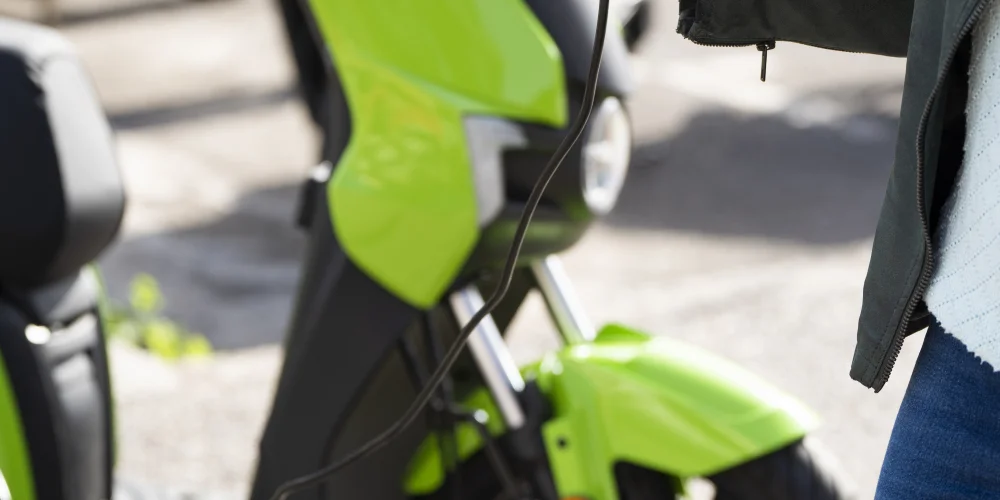 Elektrikli mi Benzinli mi? 3 Tekerlekli Motosiklet Karşılaştırması