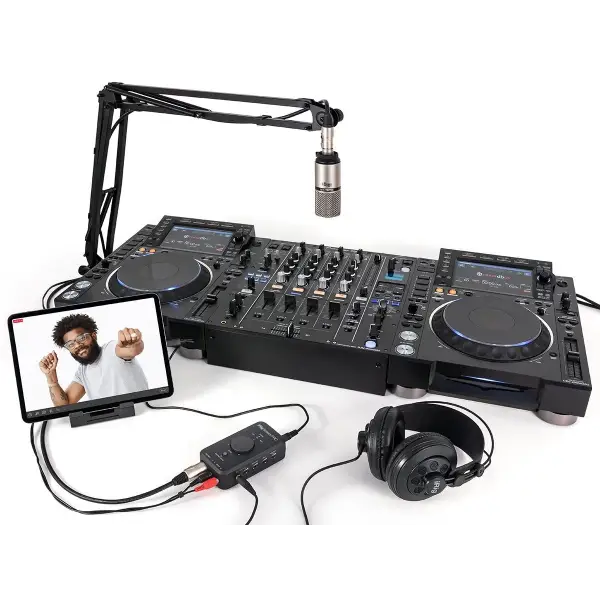 IK Multimedia iRig Stream Pro Streaming Mobil Ses Kartı